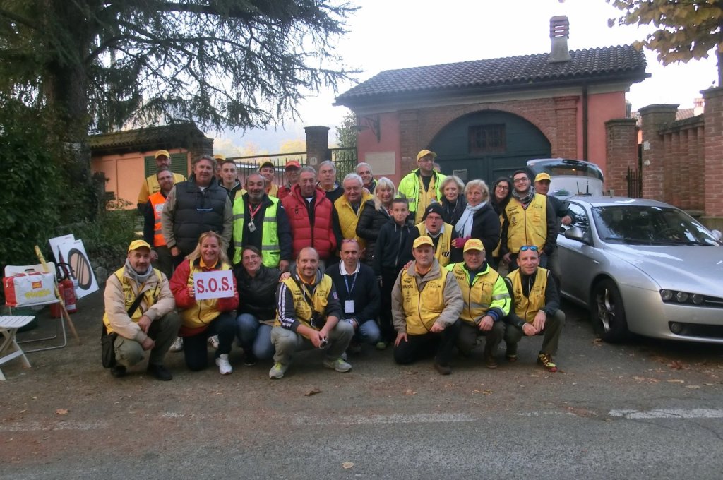 foto gruppo lanterna 20161600x1200